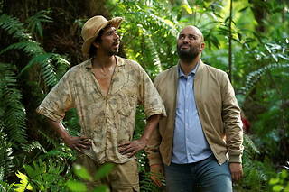 Esteban et Jérome Commandeur , devant et derrière la caméra dans sa nouvelle comédie, « Irréductible ». 
