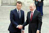 Macron et Poutine en 2017 au chateau de Versailles.
