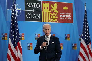 Le président américain Joe Biden lors de la conférence de presse de clotûre du sommet de l'Otan, à Madrid, le jeudi 30 juin 2022.
