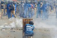 Neuf morts dans la r&eacute;pression des manifestants anti-putsch au Soudan