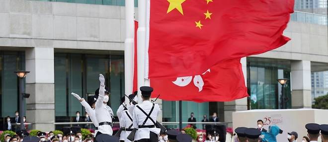 Xi Jinping loue la gouvernance de Hong Kong sous l'autorite de Pekin