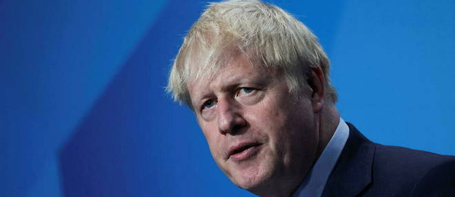Un membre du gouvernement du Premier ministre britannique Boris Johnson, charge de la discipline parlementaire des deputes conservateurs, a demissionne apres des accusations d'attouchements sur deux hommes.
