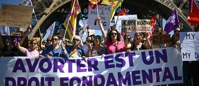 "Mon corps, mon choix": mobilisation en France pour defendre le droit a l'IVG