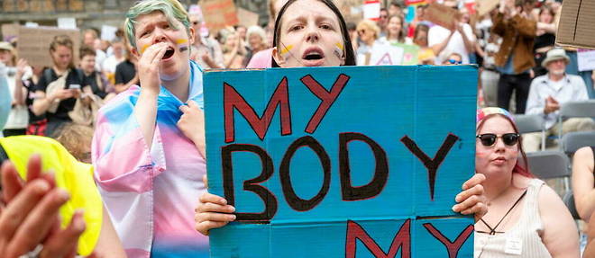 Une manifestation en faveur du droit a l'avortement a Amsterdam, le 2 juillet 2022. 