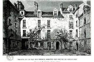 C'est à l’architecte du tombeau de Napoléon que l'on doit le nom de la rue Visconti, autrefois prénommée rue du Marais. C'est ici que se dressait l'habitation de Jean Racine dévoilée sur cette gravure.
