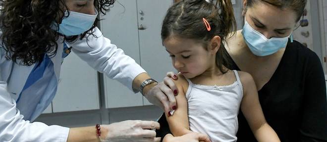 La desinformation sur le Covid-19 donne un nouveau souffle au mouvement anti-vaccins