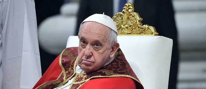 Le pape n'entend pas demissionner malgre les rumeurs sur son etat de sante. 
