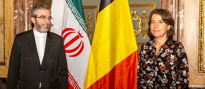 Le ministre-adjoint des Affaires etrangeres de la Republique islamique d'Iran, Ali Bagheri Kani, est recu par la directrice generale pour les Affaires europeennes de la diplomatie belge, Theodora Gentzis, le 27 octobre 2021 a Bruxelles (photo d'illustration).

