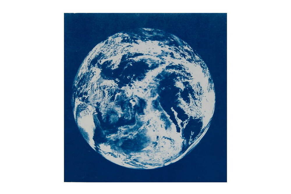 "Earth Cyanotype" par Lynda Laird