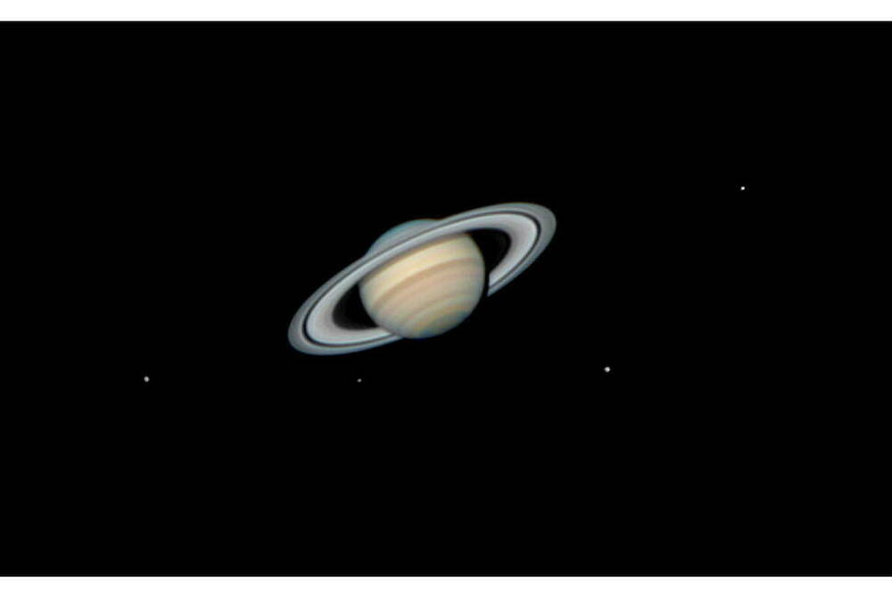 "Saturn and its Moons" par