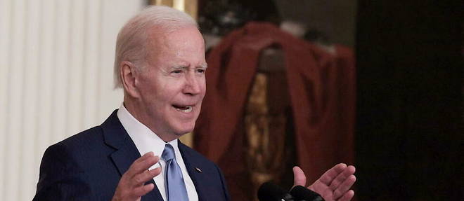 Le president americain, Joe Biden est accuse de s'etre trompe en lisant son prompteur lors d'un discours televise.
