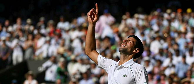 Tennis : Djokovic remporte son 21e titre du grand chelem a Wimbledon.
