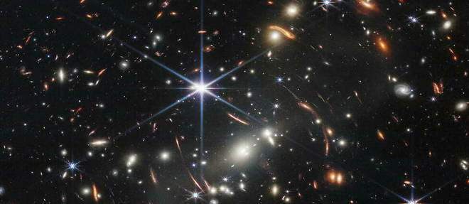 Cette image est la premiere prise par le telescope spatial James Webb.
