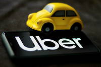 Pour l'économiste Olivier Bomsel, « le processus Uber n’est pas plus critiquable que celui du recours à la main-d’œuvre immigrée pour occuper des emplois peu qualifiés ».
