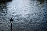 Pour refroidir ses monuments, Paris mise sur la Seine