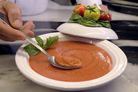  La soupe de tomates glacee de Jean-Francois Piege.
