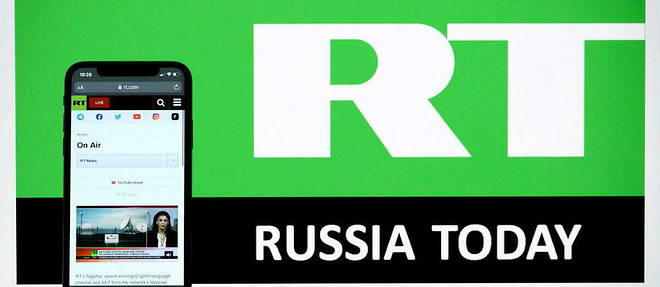 RT France a ete interdit de diffusion dans l'Union europeenne quelques jours apres le debut de l'invasion russe.
