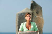 Ingrid Chauvin, héroïne bretonne, mène l'enquête entre dolmens et menhirs.

