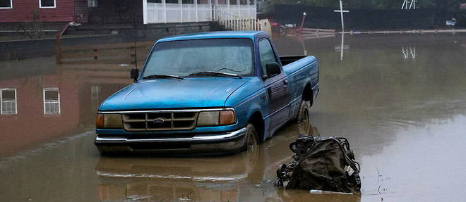 Des inondations a Jackson, dans le Kentucky, le 30 juillet 2022. 
 
