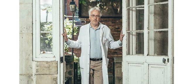 Le Dr Thierry Gallarda à l'hôpital Sainte-Anne à Paris, le 9 juillet 2022.
