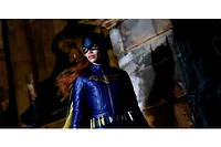 L'actrice Leslie Grace avait été choisie pour incarner l'héroïne Batgirl.
