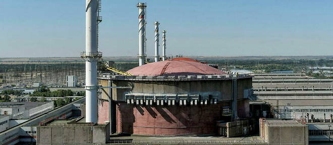 Trois frappes ont ete signalees vendredi pres d'un reacteur nucleaire de la centrale de Zaporijia. L'Ukraine et la Russie s'accusent mutuellement. (image d'illustration)
