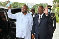« Une rencontre fraternelle », a dit le président Ouattara pour qualifier les échanges entre lui, Laurent Gagbo et Henri Konan Bédié qu'il avait reçus au palais présidentiel à Abidjan. 
