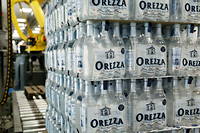 L'eau Orezza est vendue à la fois en Corse, mais aussi sur le continent et à l'étranger.
