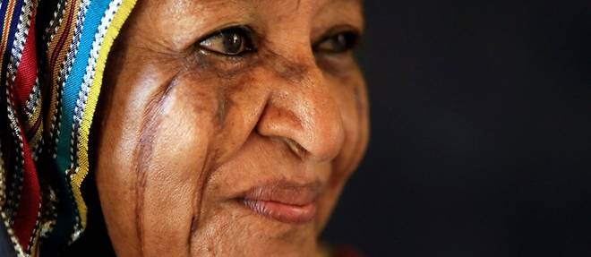 Marques a vie: les derniers scarifies du Soudan