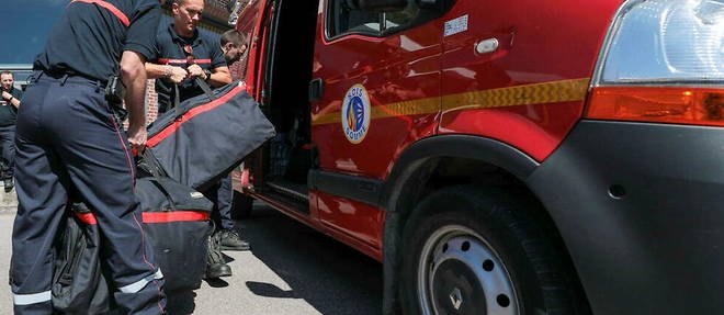 Pour lutter contre les incendies, le ministre de l'Interieur, Gerald Darmanin, a demande aux entreprises de faciliter le detachement de leurs salaries sapeurs-pompiers volontaires.
