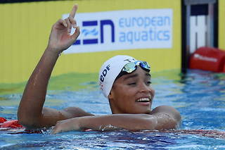 Analia Pigrée, grande gagnante du 50 m dos féminin des Championnats d'Europe organisés à Rome.
