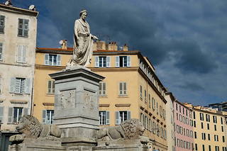 Statue de Napoléon à Ajaccio.
