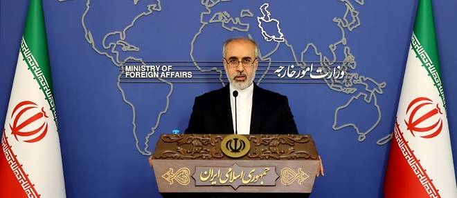 L'Iran dement tout lien avec l'agression de Salman Rushdie