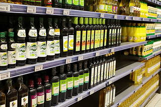 La DGCCRF a épinglé la majorité des huiles d'olive analysées.
