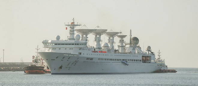 Le Yuan Wang 5 est un navire de recherche chinois.
