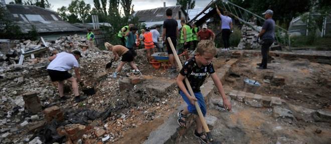 Ukraine: craintes d'une "catastrophe" a Zaporijjia, Poutine d'accord pour une mission de l'AIEA