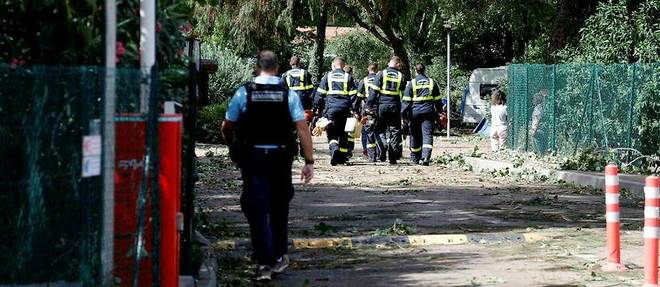 Selon un bilan provisoire, cinq personnes sont décédées après les intempéries qui ont frappé la Corse.
