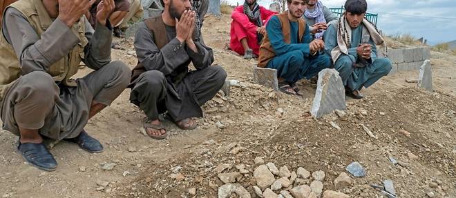 Afghanistan: 21 morts dans un attentat a l'explosif dans une mosquee a Kaboul
