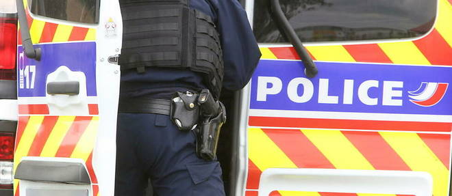 La police a abattu une personne apres un refus d'obtemperer a Lyon (illustration). 