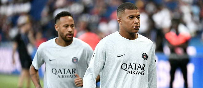 Neymar et Mbappe ont affiche leur mesentente apres un penalty tire par le Bresilien face a Montpellier. 
