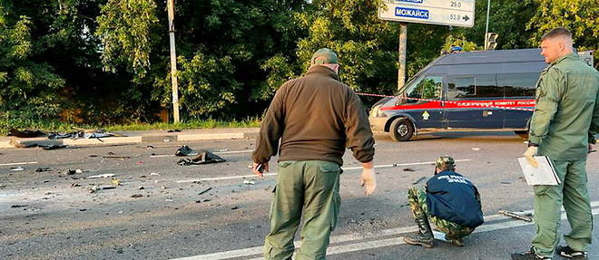 Daria Douguina, fille d'un ideologue tres proche du Kremlin, conduisait une voiture empruntee a son pere quand celle-ci a explose, samedi.
