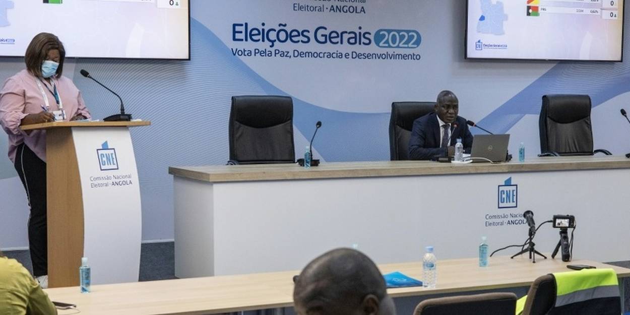 Elections en Angola le président en tête dans un scrutin serré