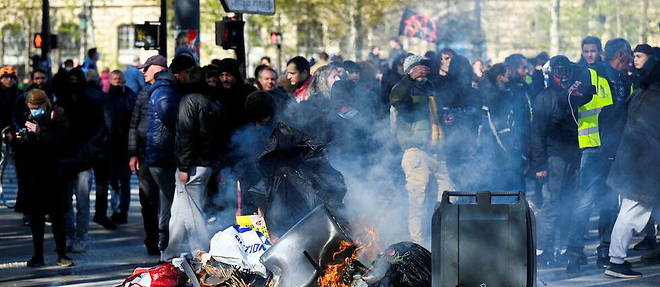 Photo taken on April 9 in Paris during a demonstration for the defense of the environment.