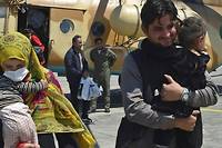 Pakistan: chaos et horreur pour les touristes ayant vu leur h&ocirc;tel s'effrondrer
