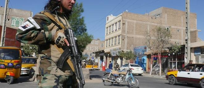 Afghanistan : explosion dans une mosquee d'Herat, un imam influent tue