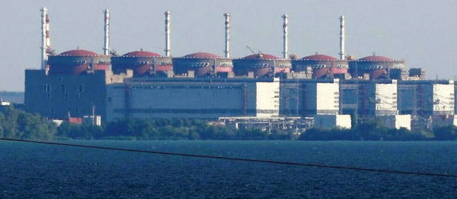 La centrale nucleaire ukrainienne de Zaporijia est occupee par les Russes depuis plusieurs mois.
