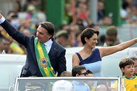 Br&eacute;sil&nbsp;: la d&eacute;monstration de force de Bolsonaro, pr&eacute;sident &laquo;&nbsp;ind&eacute;bandable&nbsp;&raquo;