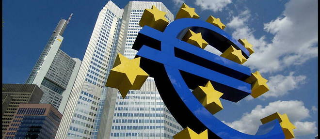 La depreciation de l'euro conduit a une hausse tres importante des prix des importations de la zone euro.
