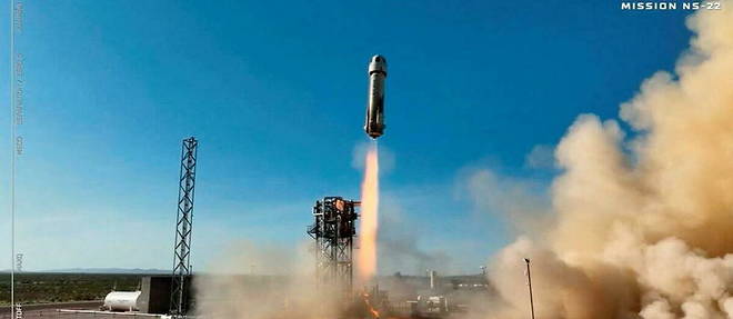 La fusee Blue Origin s'est ecrasee au decollage.
La fusee Blue Origin s'est ecrasee au decollage.