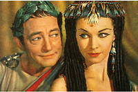 Claude Rains et Vivien Leigh dans «  César et Cléopâtre »  (1945), de Gabriel Pascal.

